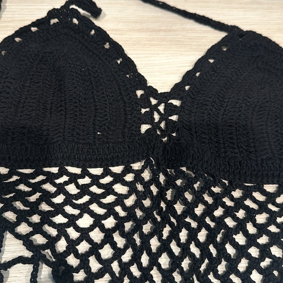 Black hand made crochet top - Picture 2 of 2
